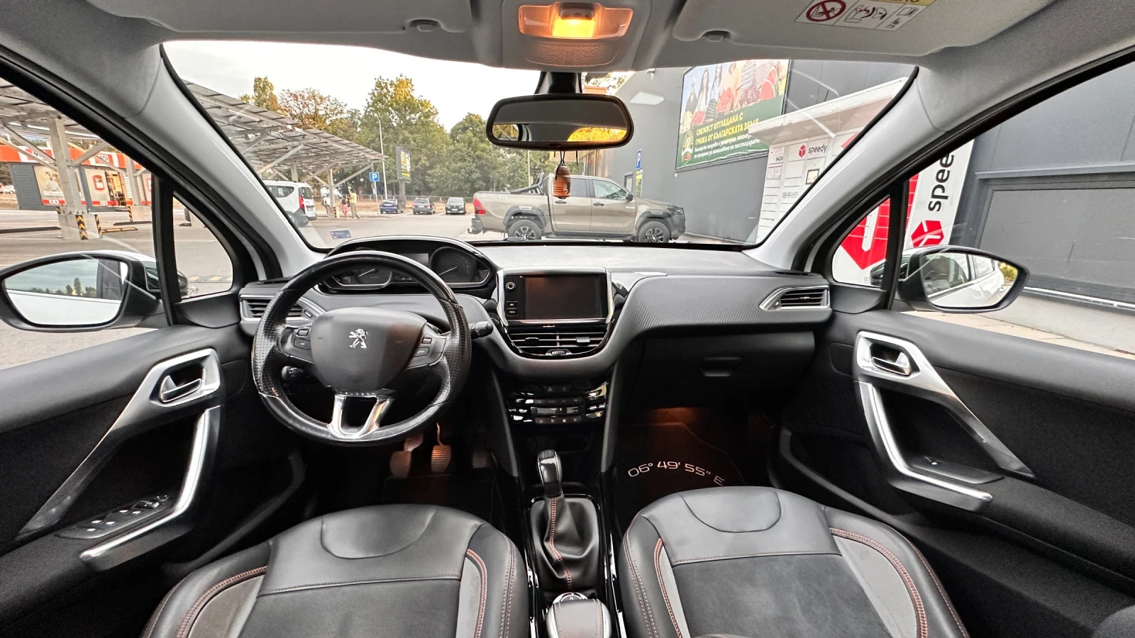 Peugeot 2008 Compass Allure, снимка 10 - Автомобили и джипове - 56088551