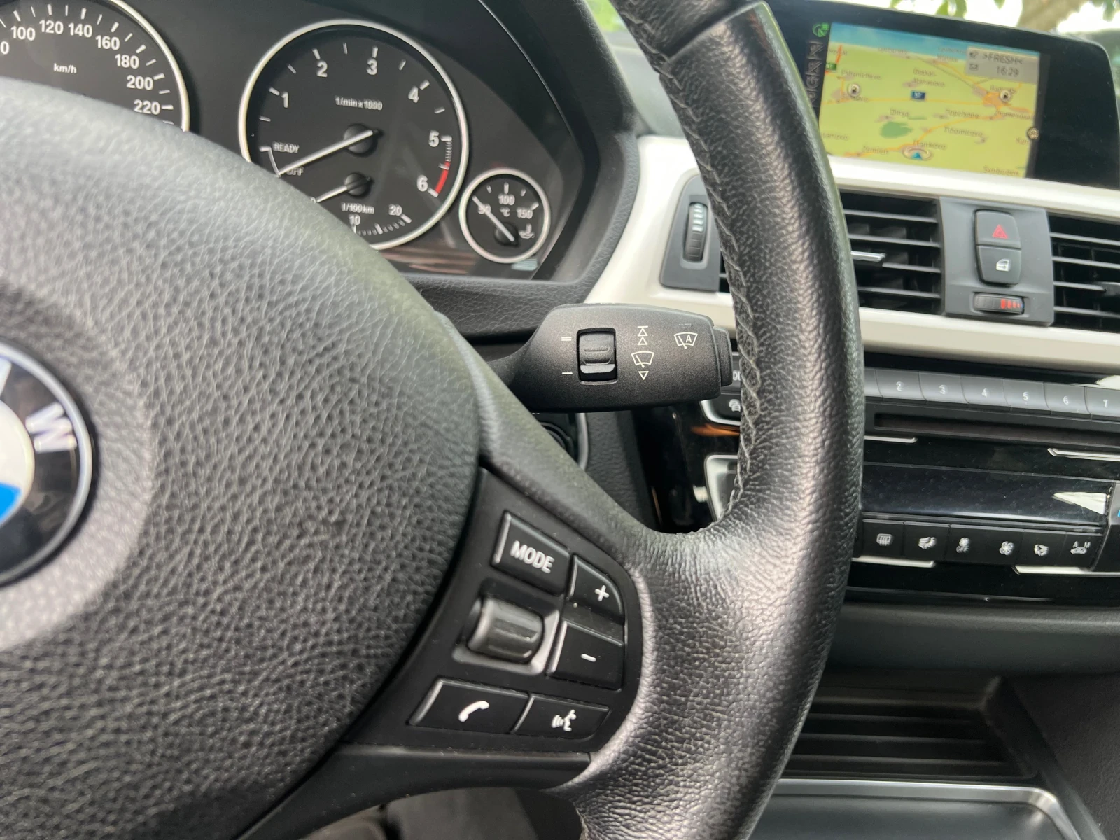 BMW 318, снимка 12 - Автомобили и джипове - 56264804