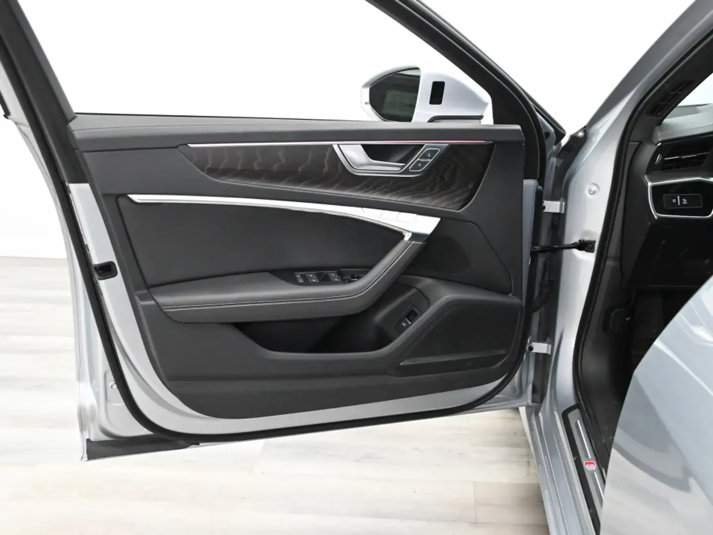 Audi A6 TECHNIK* S-LINE* B&O* HUD* �����* DIS* SOFT-CLOSE* | Mobile.bg � ����������� 16