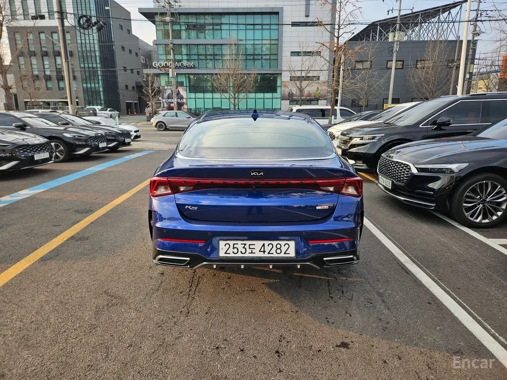 Kia K5 NOBLESSE* FULL* 360 КАМЕРИ* ДИСТРОНИК* КРАЙНА ЦЕНА, снимка 3 - Автомобили и джипове - 56595203