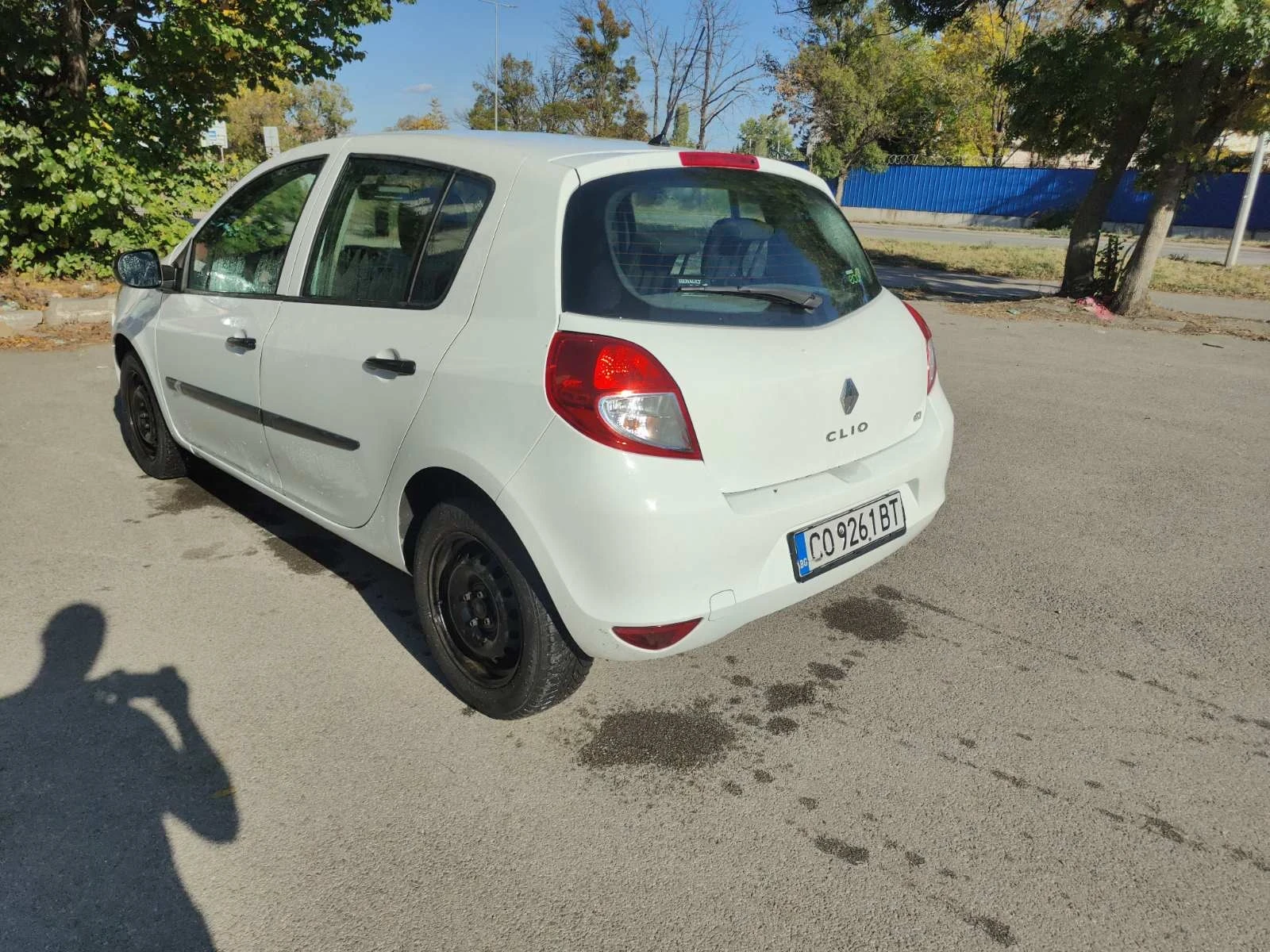 Renault Clio, снимка 5 - Автомобили и джипове - 56641881