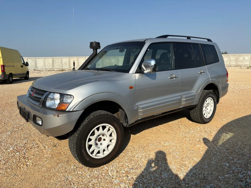 Mitsubishi Pajero 3.2 DI-D, снимка 3 - Автомобили и джипове - 51137582