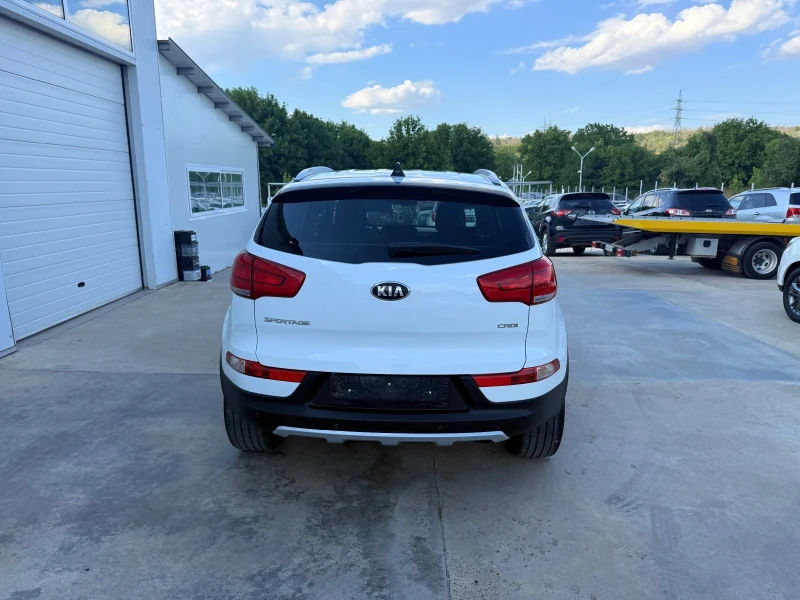 Kia Sportage 2.0crdi * 4x4* Avtom* Led* Koja* UNIKAT* , снимка 6 - Автомобили и джипове - 51229642