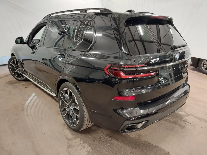 BMW X7 M SPORT PRO* XDRIVE* SWAROWSKI* SKY LOUNGE* 360* , снимка 5 - Автомобили и джипове - 52492647