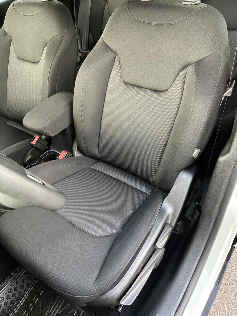 Jeep Renegade Longitude , снимка 7 - Автомобили и джипове - 52565400