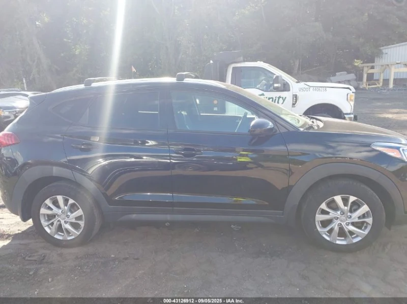 Hyundai Tucson 2l Value, снимка 13 - Автомобили и джипове - 53250195
