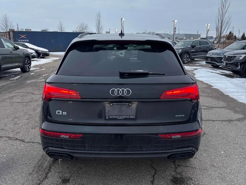 Audi Q5 * Technik * CARFAX * БЕЗ ПЪРВОНАЧАЛНА ВНОСКА, снимка 4 - Автомобили и джипове - 53307945