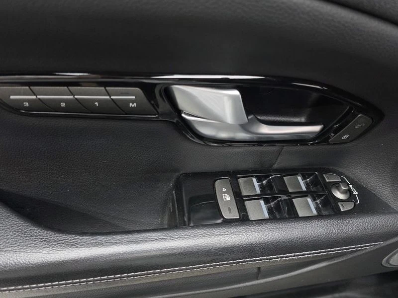 Land Rover Range Rover Evoque 2.0 Automatic, снимка 12 - Автомобили и джипове - 55931007