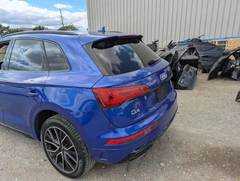 Audi Q5 2.0 mild hybrid S-line black optic ОБДУХВАНЕ, снимка 4 - Автомобили и джипове - 56269488