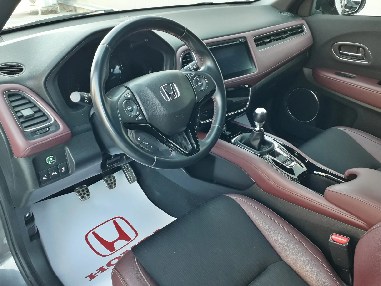 Honda Hr-v 1.5 i-VTEC Sport Turbo MT - изображение 10