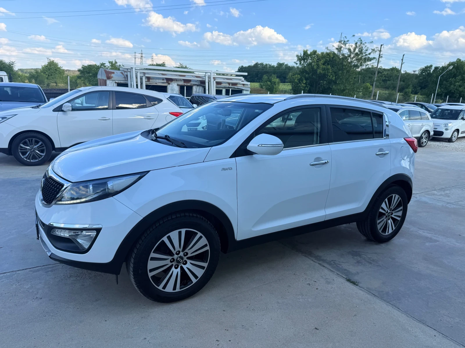Kia Sportage 2.0crdi * 4x4* Avtom* Led* Koja* UNIKAT*  - изображение 3