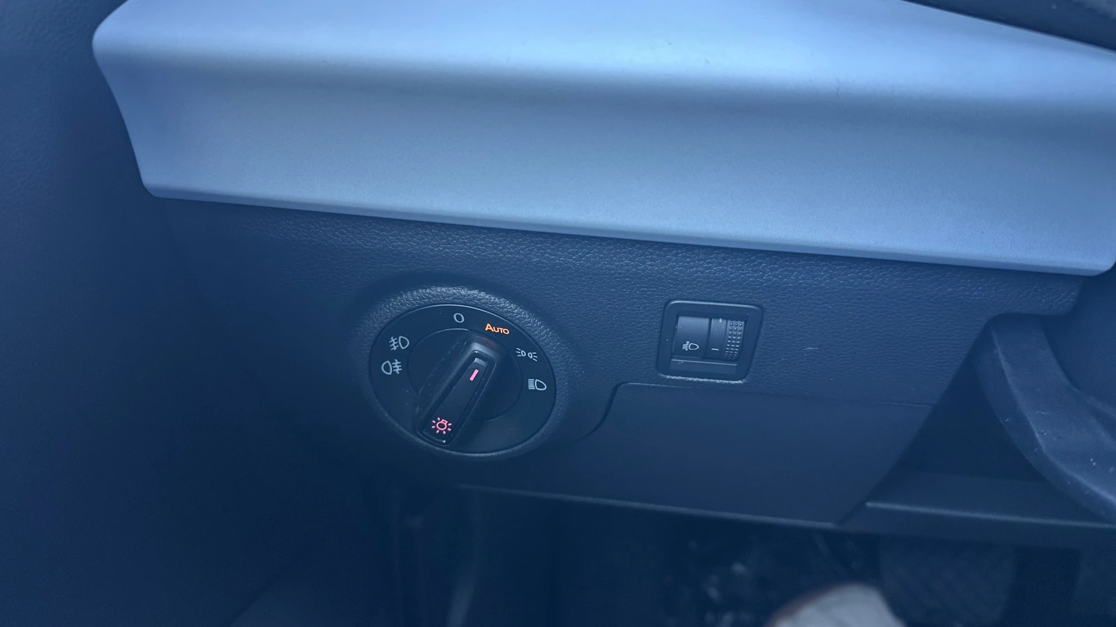 Seat Arona 1.0 TSI Automatic Face Lift, снимка 17 - Автомобили и джипове - 53799963