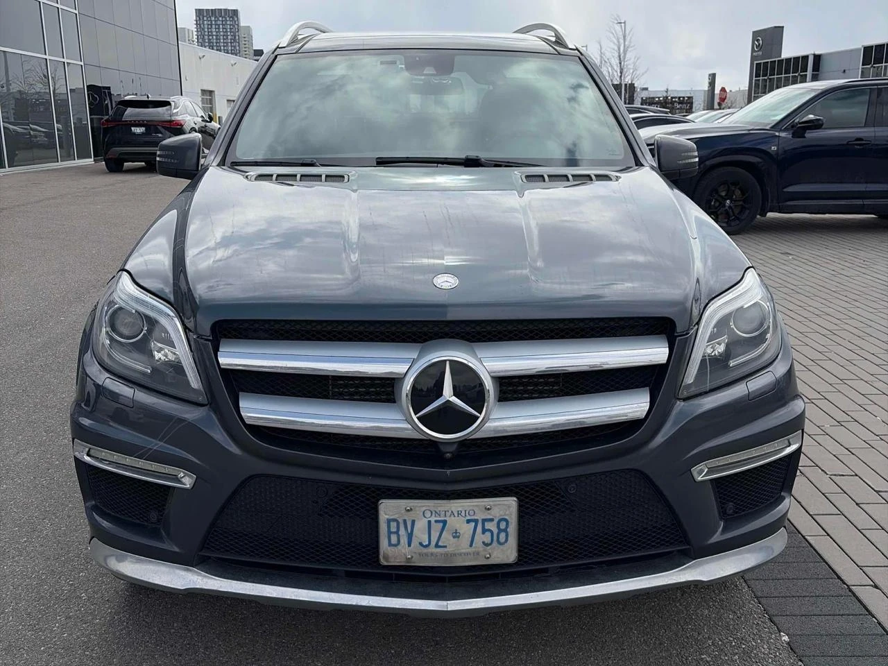 Mercedes-Benz GL 350 d* AMG* Distr* 360* Обдухване* Вакуум* 2ри чифт* , снимка 2 - Автомобили и джипове - 54034065