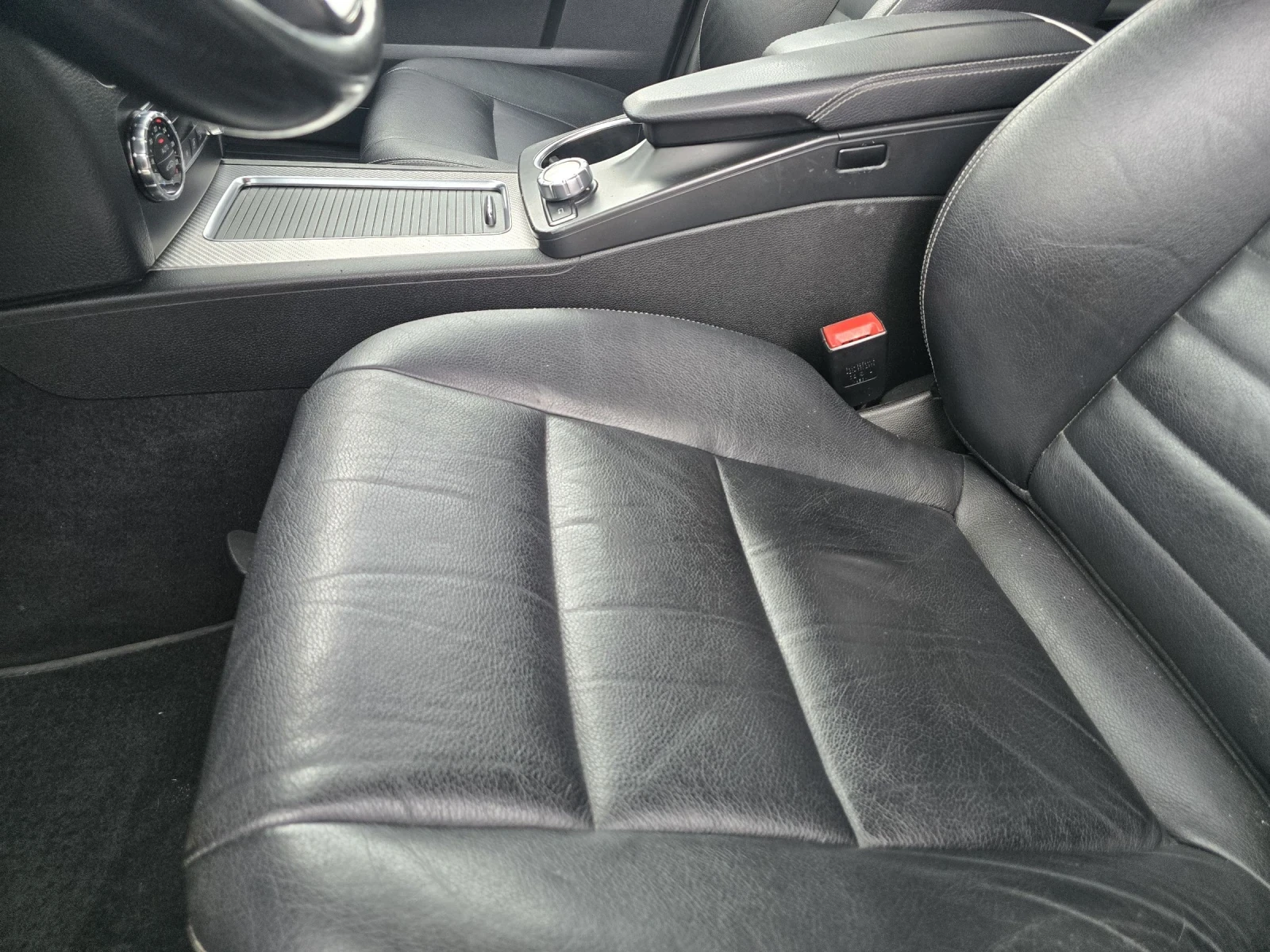 Mercedes-Benz GLK 220 CDI AMG 4 MATIC FULL ЕКСТРИ ПЕРФЕКТЕН, снимка 11 - Автомобили и джипове - 54479181