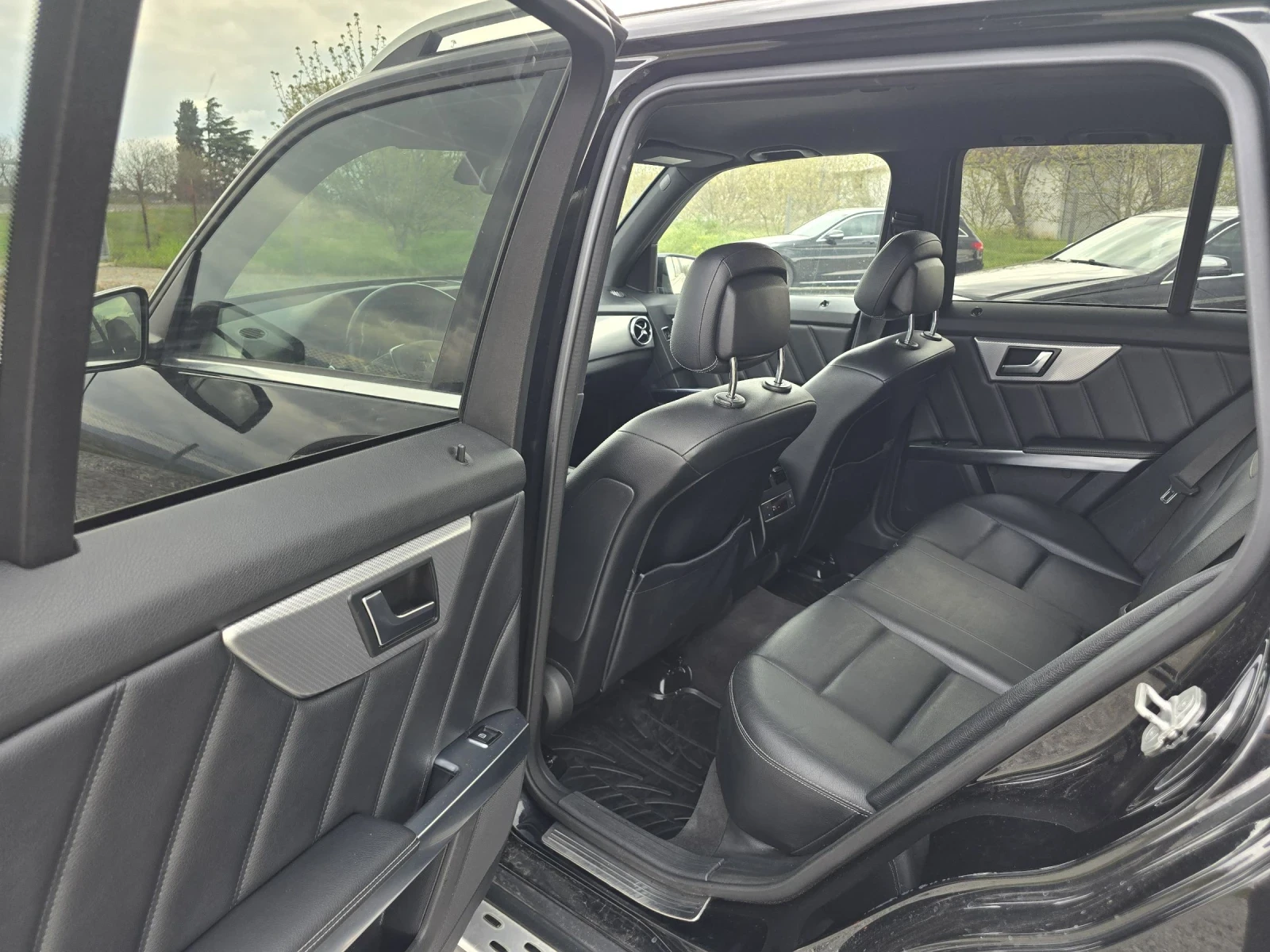 Mercedes-Benz GLK 220 CDI AMG 4 MATIC FULL ЕКСТРИ ПЕРФЕКТЕН, снимка 14 - Автомобили и джипове - 54479181