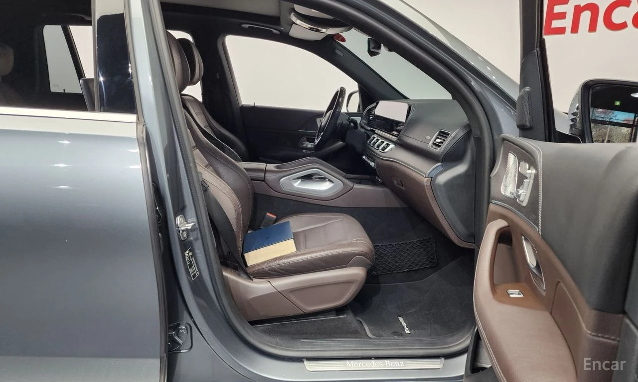 Mercedes-Benz GLS580 BURMESTER* ХЕДЪП* ОБДУХВАНЕ* МАСАЖ* , снимка 15 - Автомобили и джипове - 54743834