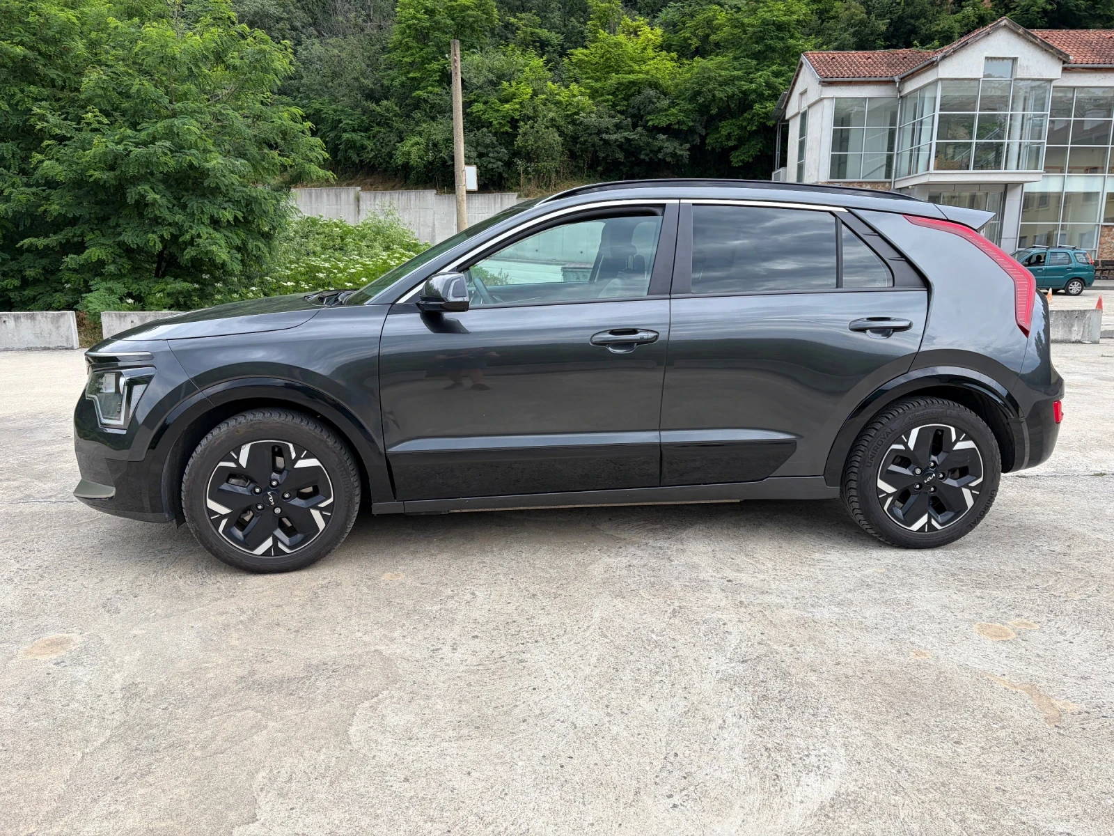 Kia Niro, снимка 2 - Автомобили и джипове - 55014429