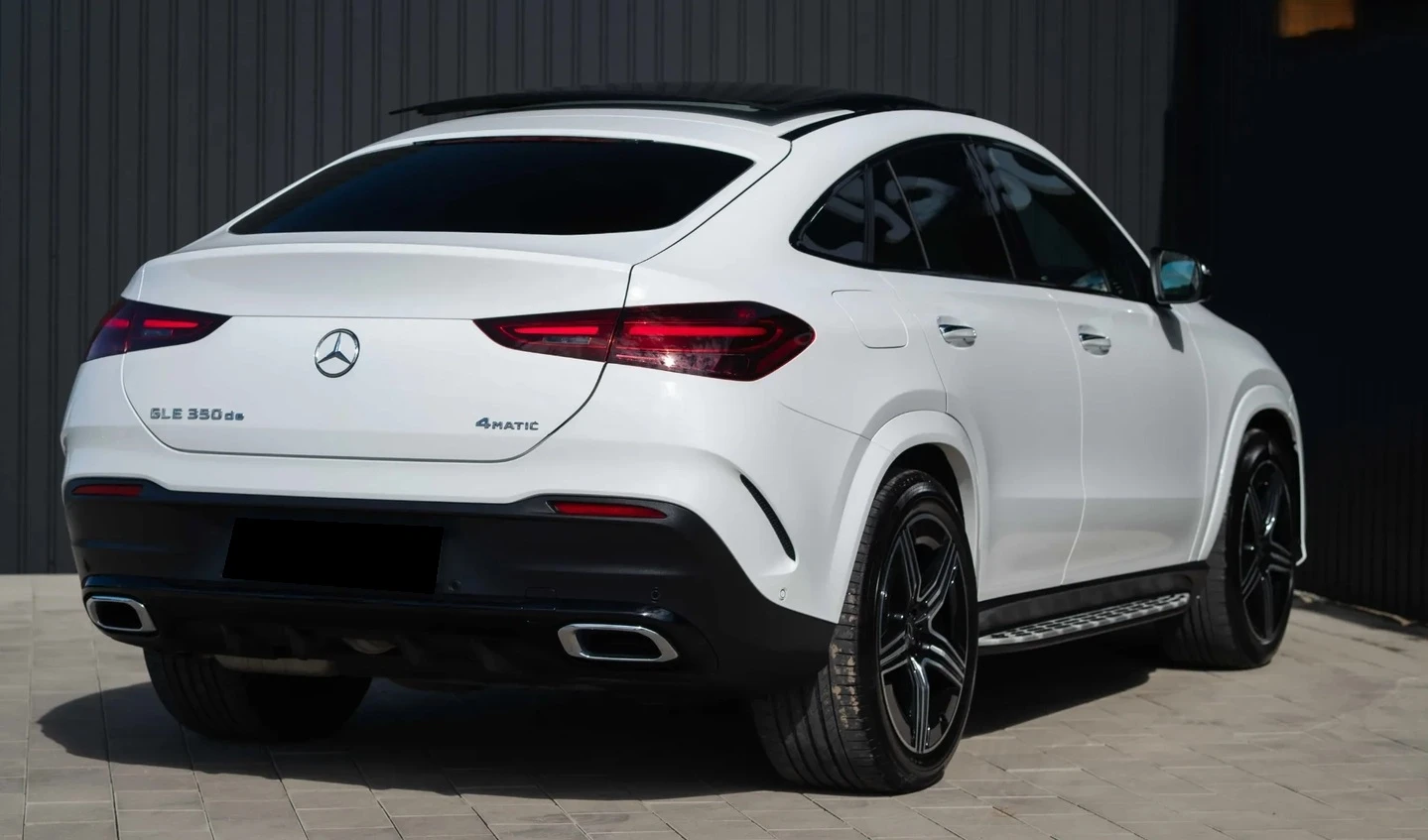 Mercedes-Benz GLE 350 de 4MATIC AMG-Line Coupe, снимка 4 - Автомобили и джипове - 55643055