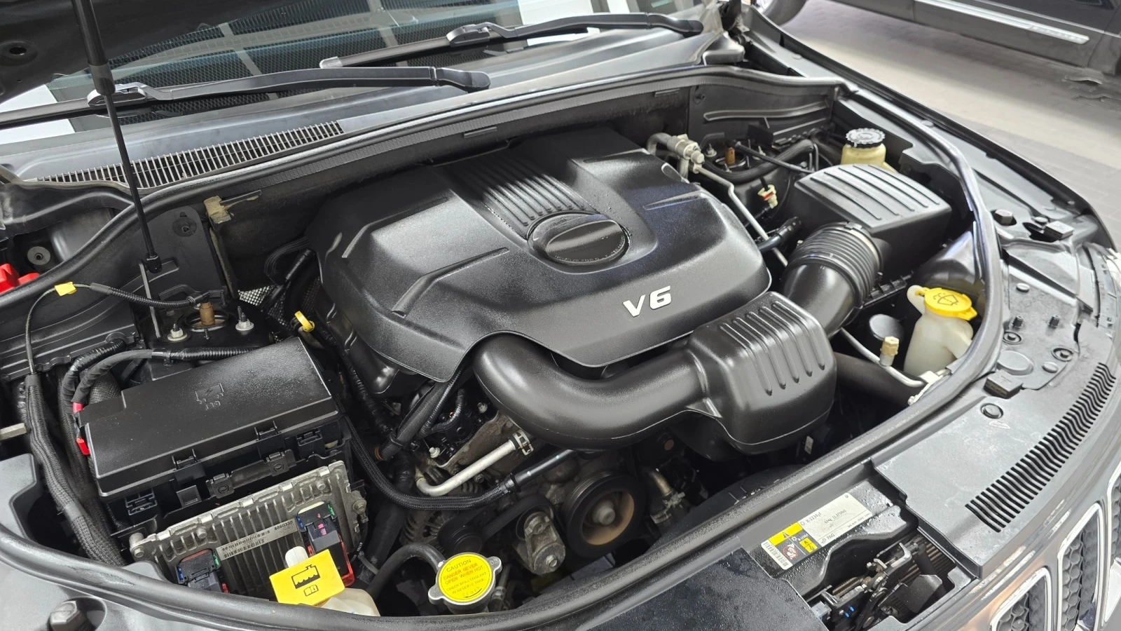 Jeep Grand cherokee OVERLAND* ФИКСИРАНА ЦЕНА* , снимка 5 - Автомобили и джипове - 55694226