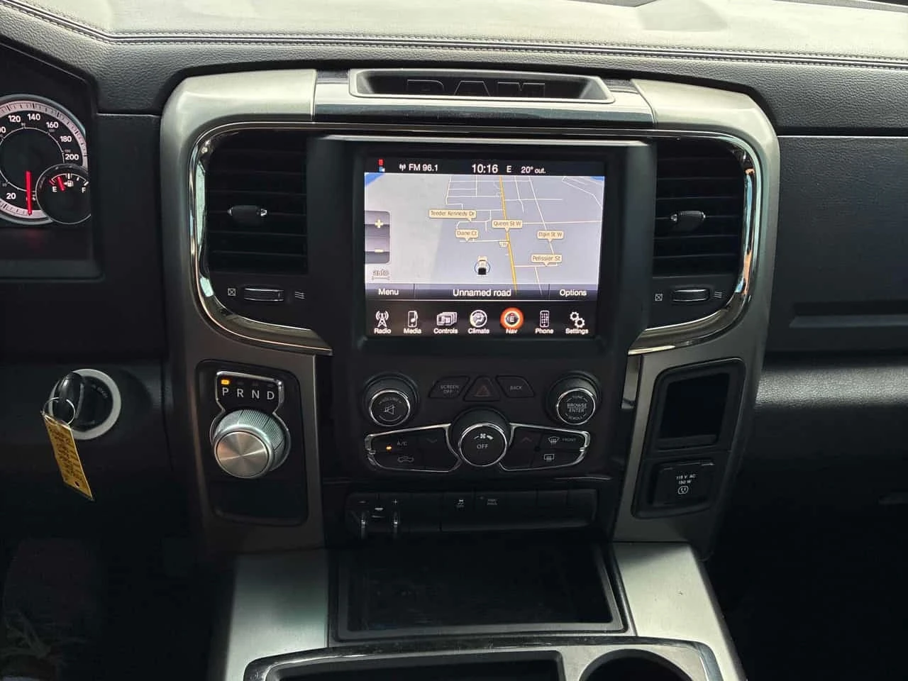 Dodge RAM 1500 * Sport * CARFAX * ���� �� �� | Mobile.bg � ����������� 11
