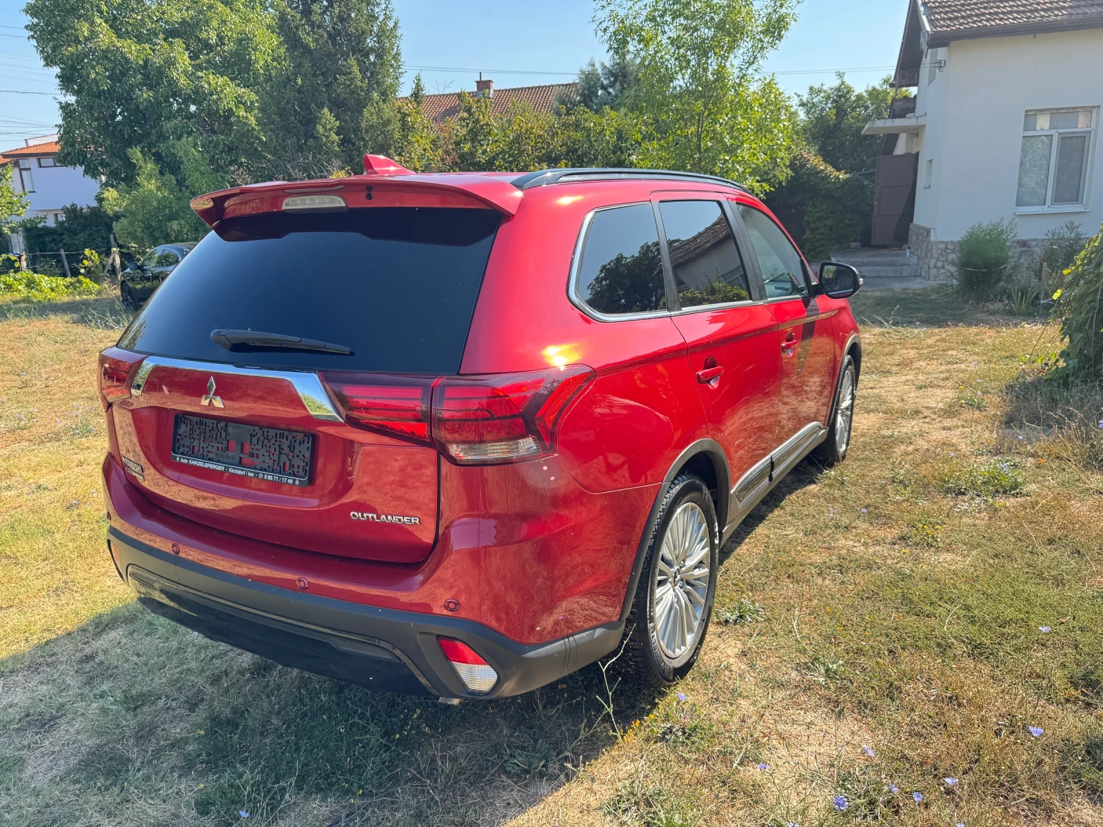 Mitsubishi Outlander Full led , снимка 3 - Автомобили и джипове - 56017766