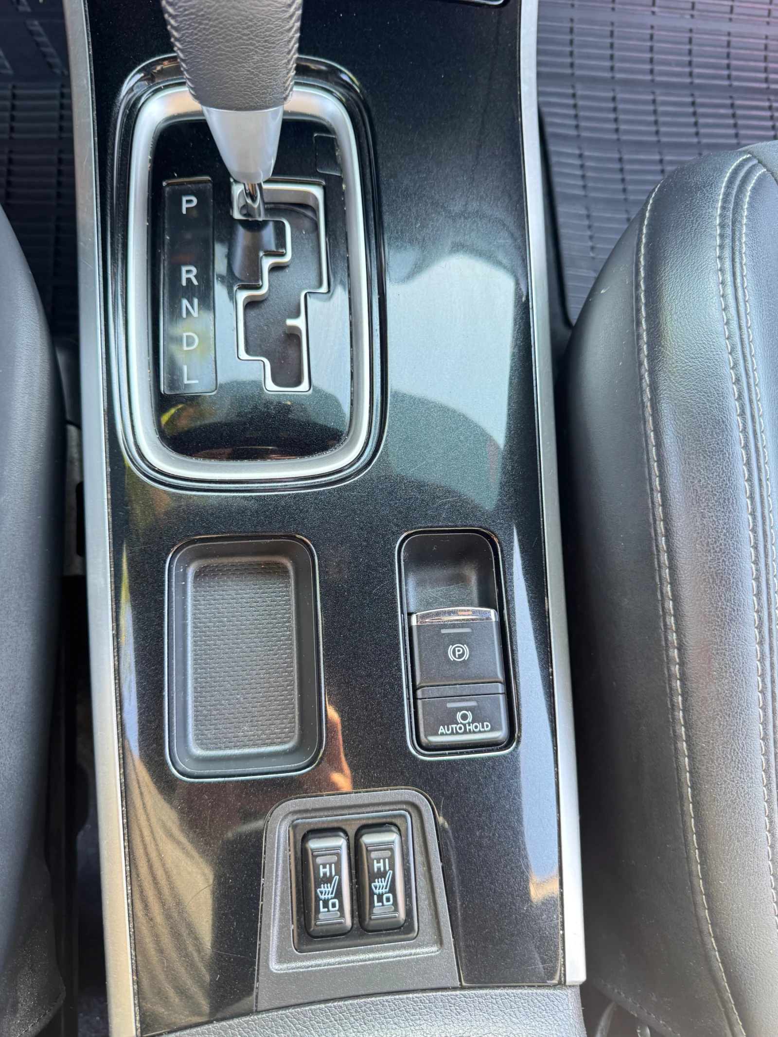 Mitsubishi Outlander Full led , снимка 9 - Автомобили и джипове - 56017766