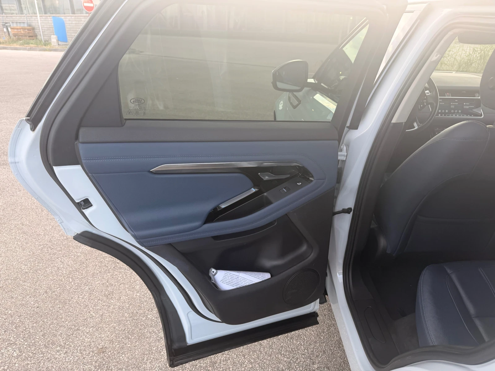 Land Rover Range Rover Evoque, снимка 4 - Автомобили и джипове - 56351059