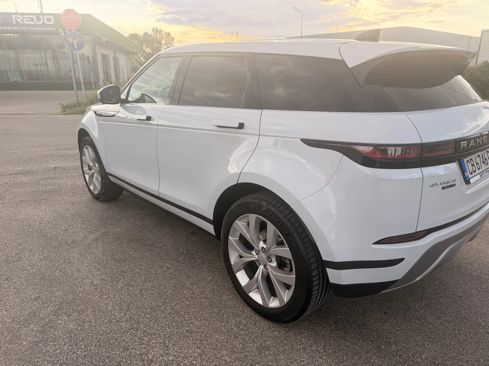Land Rover Range Rover Evoque, снимка 17 - Автомобили и джипове - 56351059