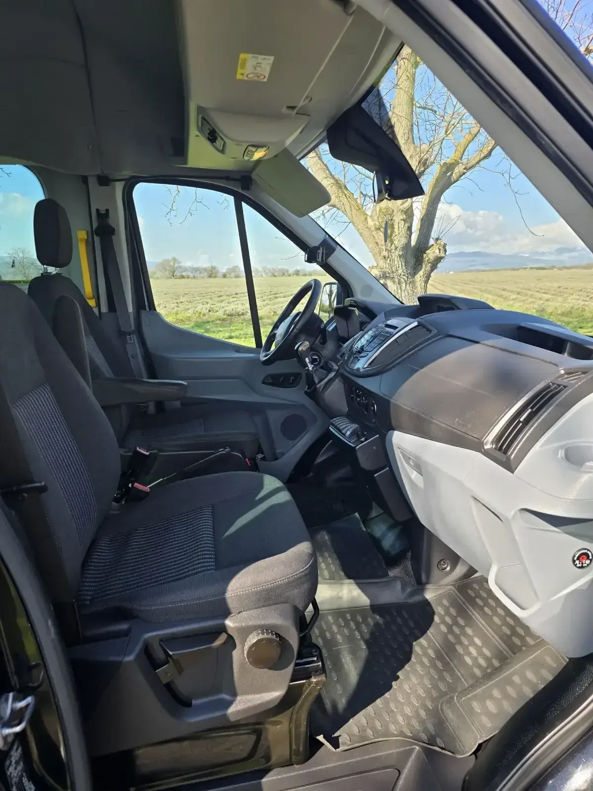 Ford Transit 8+ 1 Падащ борд  - изображение 3