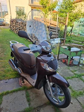 Honda Sh 125, снимка 2