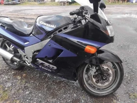  Kawasaki Zzr