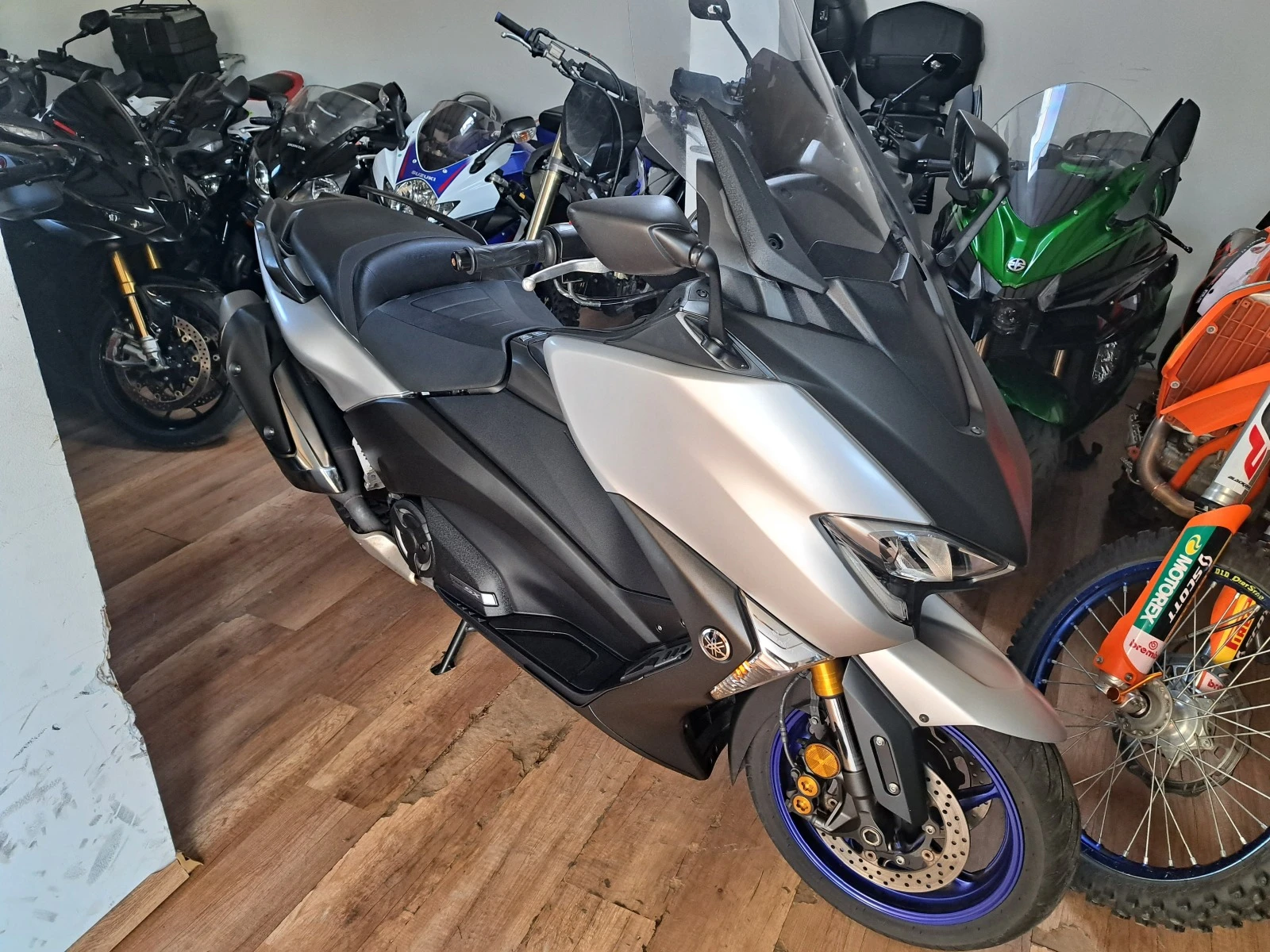 Yamaha T-max 530SX ABS - изображение 2