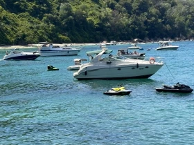 Моторна яхта Maxum 3500, снимка 2