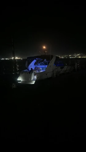 Моторна яхта Maxum 3500, снимка 3