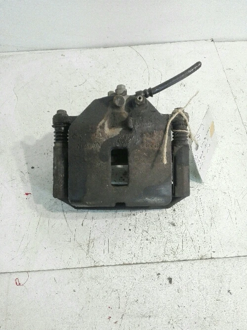 Спирачен апарат преден ляв Нисан Алмера Тино 2.2Д