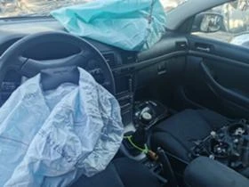 Toyota Avensis 2.2dkat, снимка 15