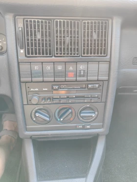 Audi 80 2.0  i , снимка 14