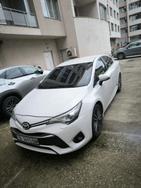 Toyota Avensis 2.0, снимка 1
