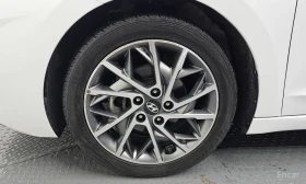 Hyundai Elantra, снимка 5