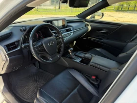 Lexus ES * 300h * CARFAX * ОПЦИЯ ЗА ФИНАНСИРАНЕ, снимка 5