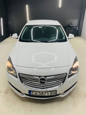 Opel Insignia 1.4 ГАЗ, снимка 3 - Автомобили и джипове - 45168860