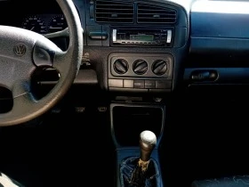 VW Golf 1.9 TDI 90кс, снимка 3