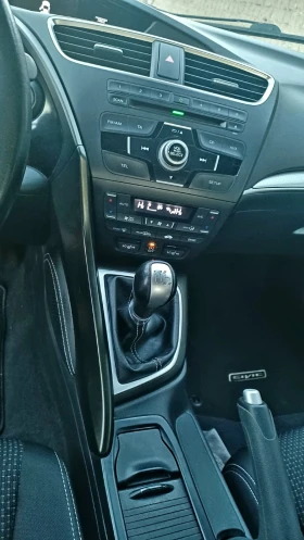 Honda Civic 1.8 I- VTEC Tourer Facelift  - 13900 € / 27186.04 лв. - 82002162 7