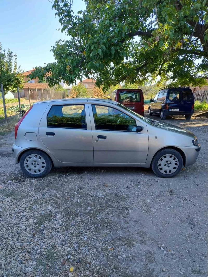 Fiat Punto, снимка 3 - Автомобили и джипове - 47389552