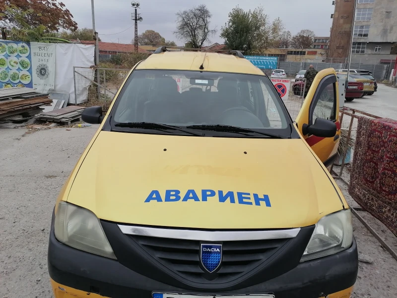 Dacia Logan, снимка 6 - Автомобили и джипове - 48403302