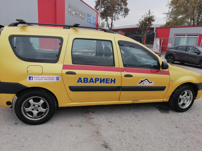 Dacia Logan, снимка 10 - Автомобили и джипове - 48403302