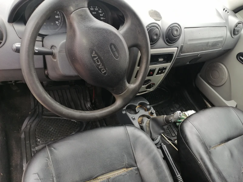 Dacia Logan, снимка 14 - Автомобили и джипове - 48403302