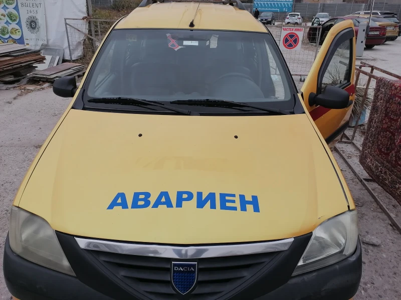 Dacia Logan, снимка 1 - Автомобили и джипове - 48403302