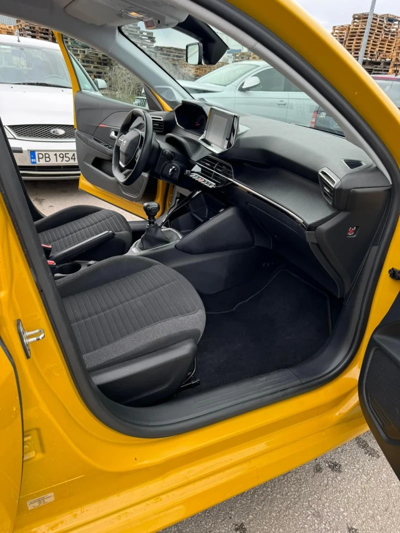 Peugeot 208 1.2 , снимка 2 - Автомобили и джипове - 53148167