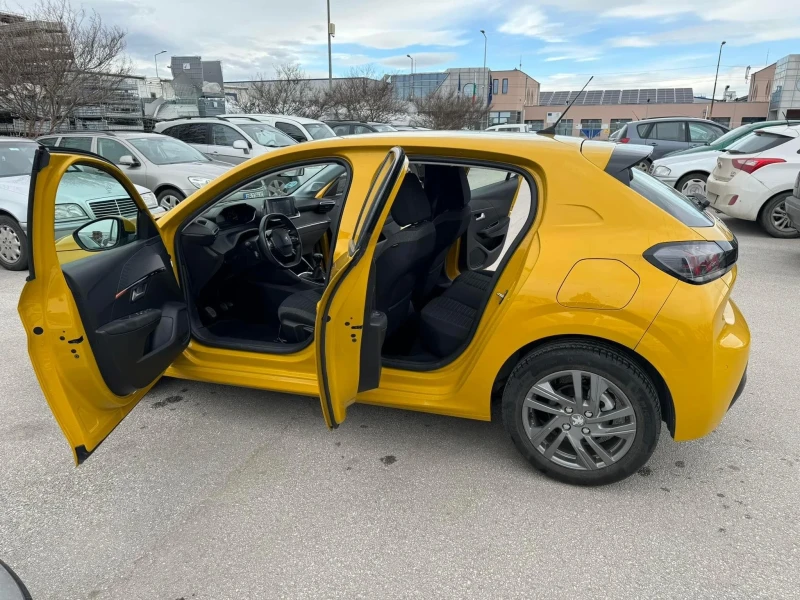 Peugeot 208 1.2 , снимка 7 - Автомобили и джипове - 53148167
